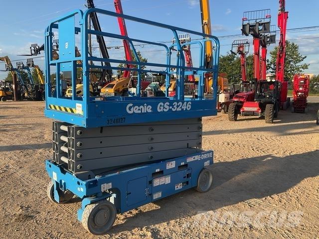 Genie GS-3246 Ollós emelők
