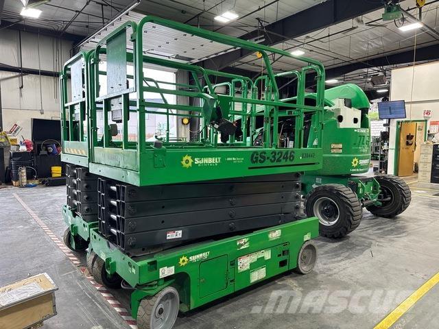 Genie GS-3246 Ollós emelők