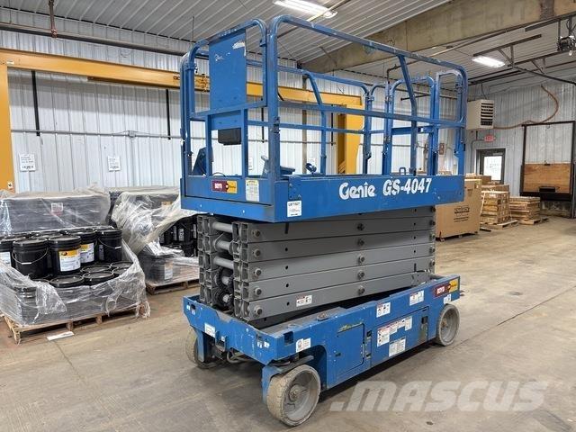 Genie GS-4047 Ollós emelők
