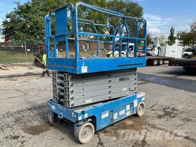 Genie GS-4047 Ollós emelők