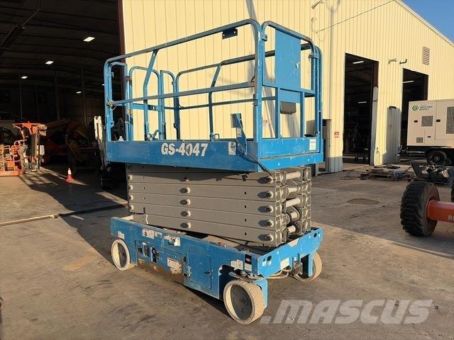 Genie GS-4047 Ollós emelők
