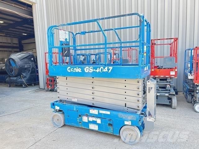 Genie GS-4047 Ollós emelők