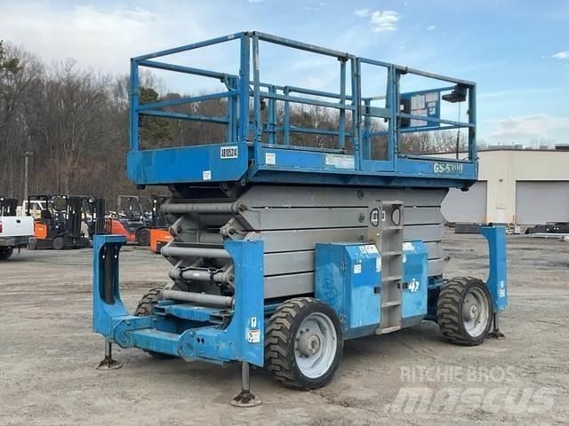Genie GS-5390 Ollós emelők