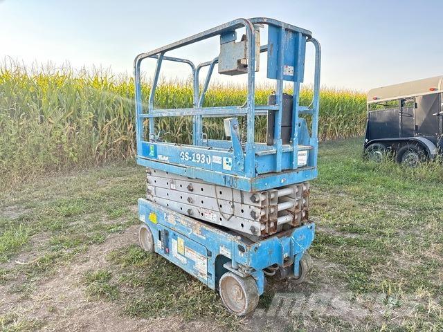 Genie GS1930 Ollós emelők