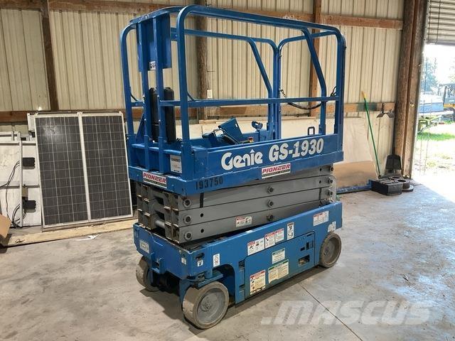Genie GS1930 Ollós emelők