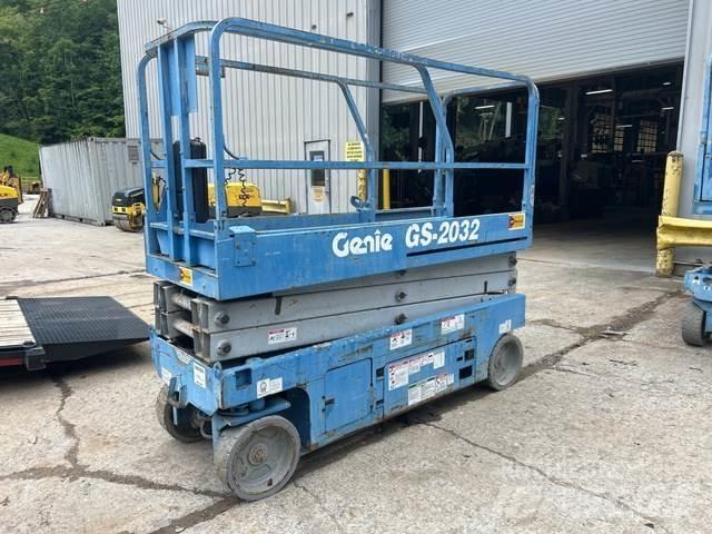 Genie GS2032 Ollós emelők