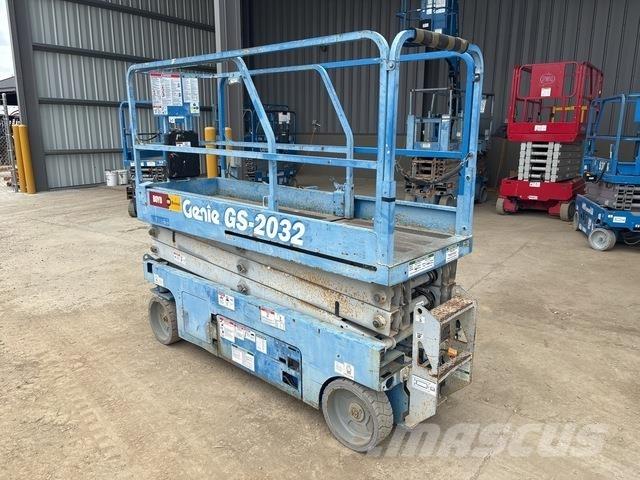 Genie GS2032 Ollós emelők