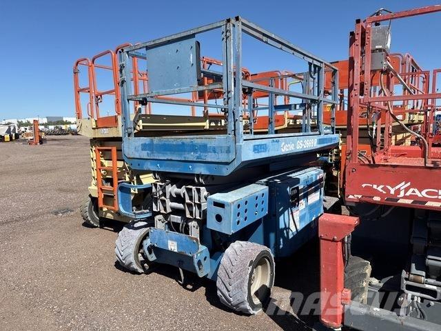 Genie GS2669 Ollós emelők