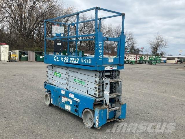 Genie GS3232 Ollós emelők