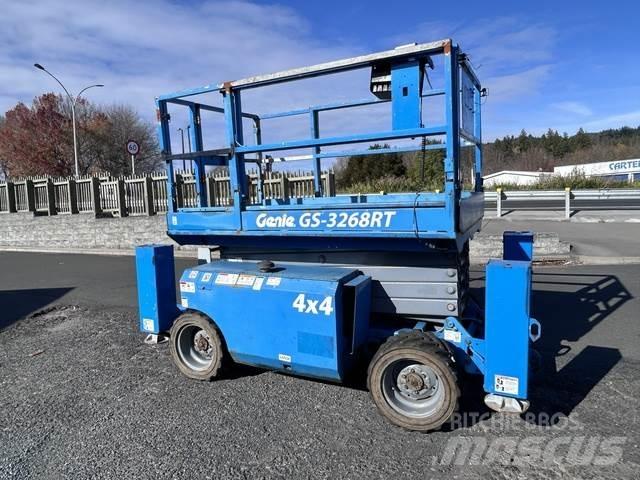 Genie GS3268RT Ollós emelők
