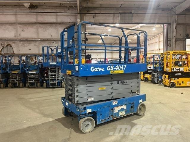 Genie GS4047 Ollós emelők