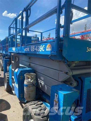 Genie GS4390RT Ollós emelők