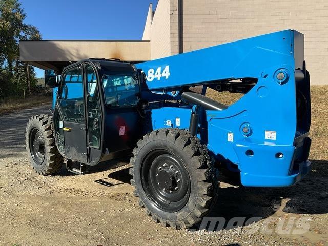 Genie GTH-844 Teleszkópos rakodók