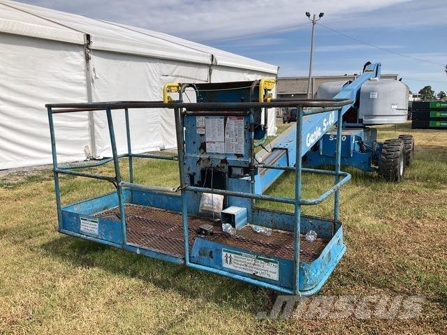 Genie S-40 Teleszkópos emelők