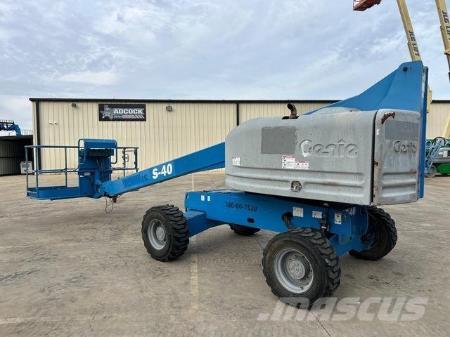 Genie S-40 Teleszkópos emelők