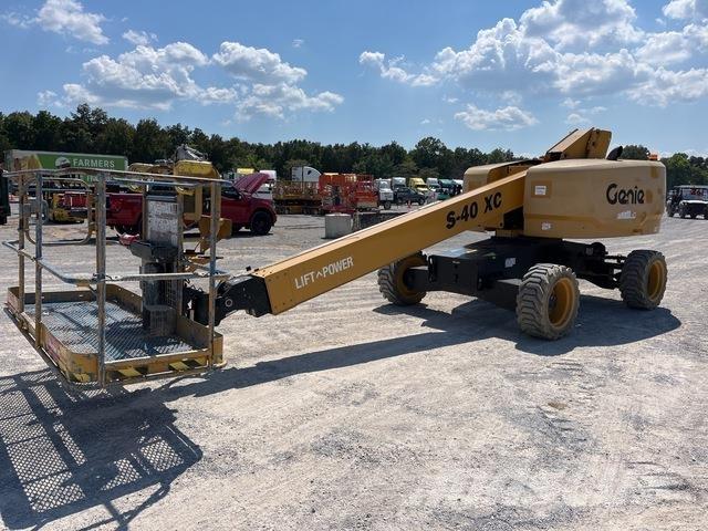 Genie S-40XC Teleszkópos emelők
