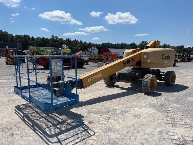 Genie S-40XC Teleszkópos emelők