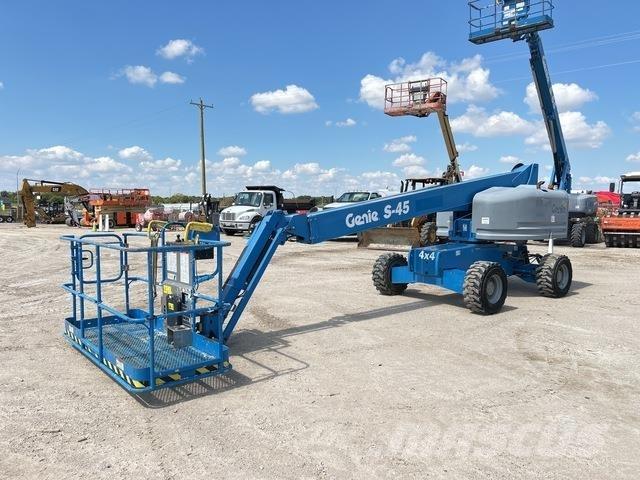 Genie S-45 Teleszkópos emelők