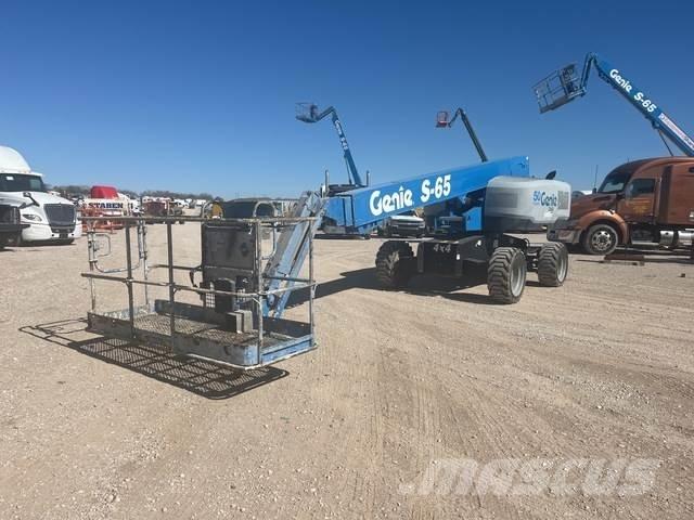 Genie S-65 Teleszkópos emelők