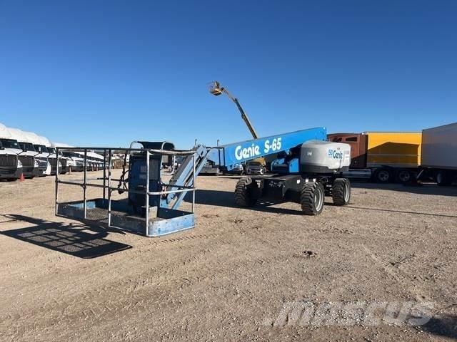 Genie S-65 Teleszkópos emelők