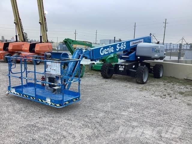 Genie S-65 Teleszkópos emelők