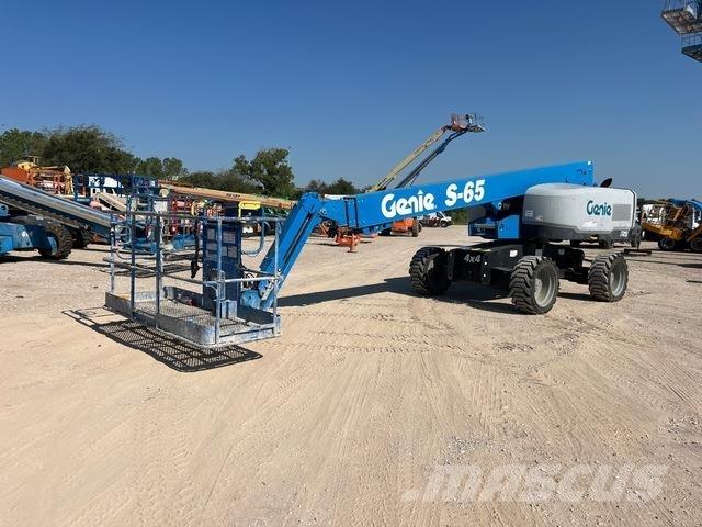 Genie S-65 Teleszkópos emelők