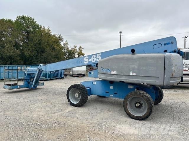 Genie S-65 Teleszkópos emelők