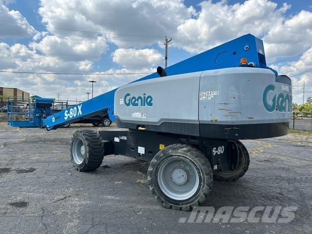 Genie S-80X Teleszkópos emelők