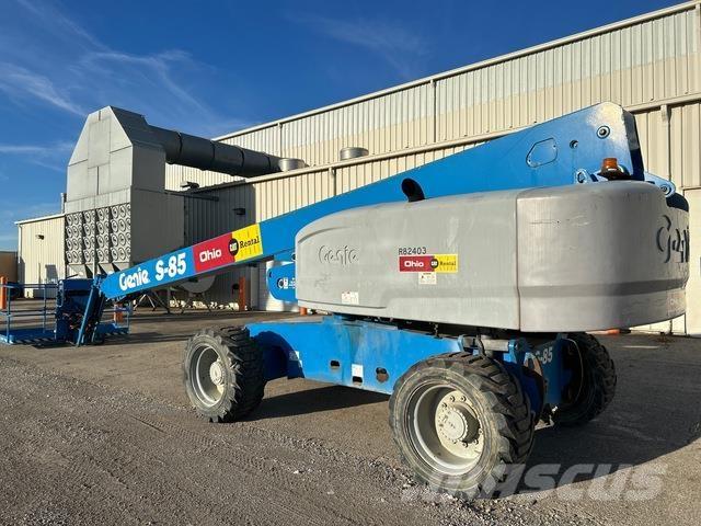 Genie S-85 Teleszkópos emelők