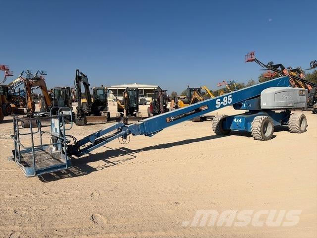 Genie S-85 Teleszkópos emelők