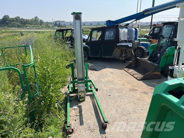 Genie SLC-24 Csörlők, emelőberendezések és anyagmozgató liftek