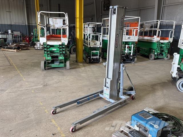 Genie SLC-24 Csörlők, emelőberendezések és anyagmozgató liftek