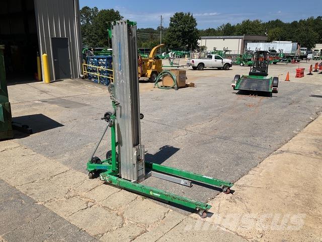 Genie SLC24 Csörlők, emelőberendezések és anyagmozgató liftek