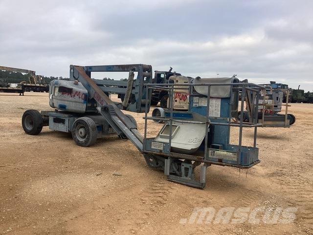 Genie Z-45/25 Karos emelők