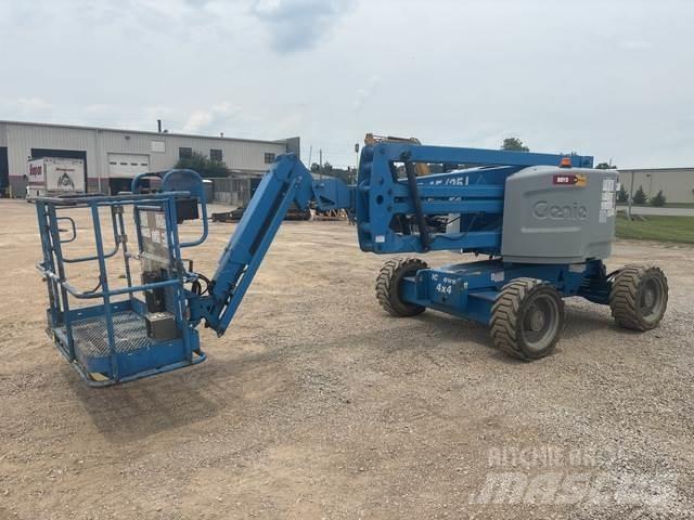 Genie Z-45/25J Karos emelők