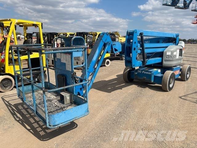 Genie Z-45/25J Karos emelők