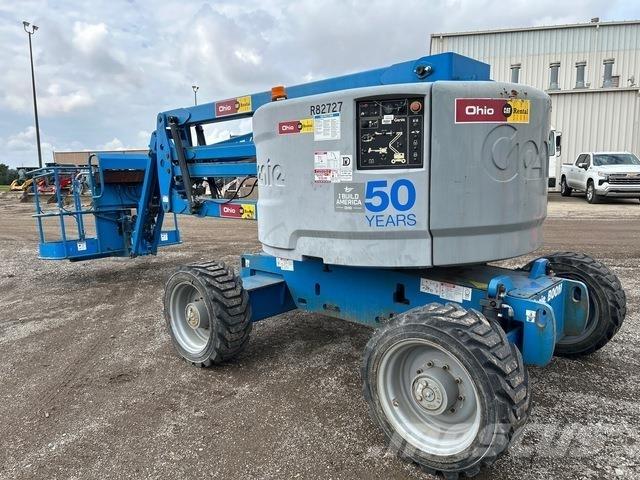 Genie Z-45/25J Karos emelők