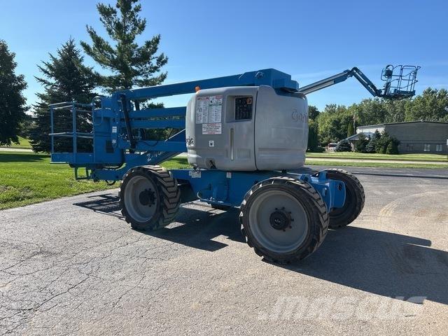 Genie Z45/25 Karos emelők