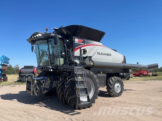 Gleaner S97 Kombájnok
