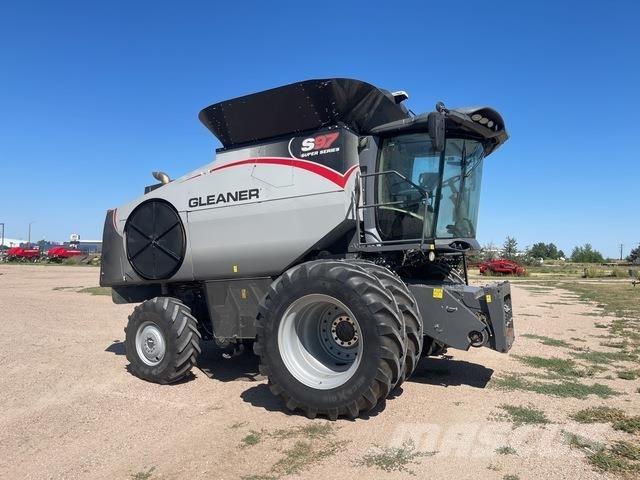 Gleaner S97 Kombájnok