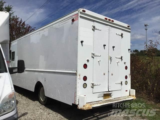 GM P32 Transporterek