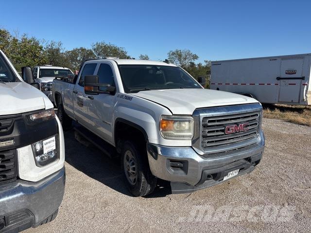 GMC 2500 HD Kis teherszállító/Platós kocsi