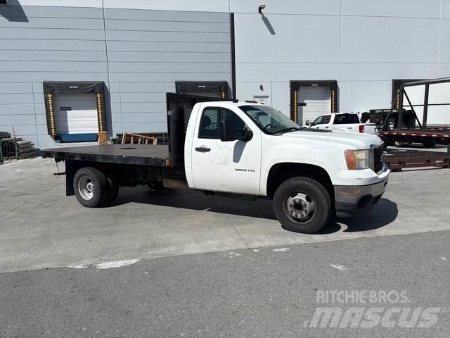 GMC 3500 Platós / Ponyvás teherautók