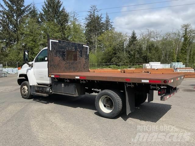 GMC C5500 Platós / Ponyvás teherautók