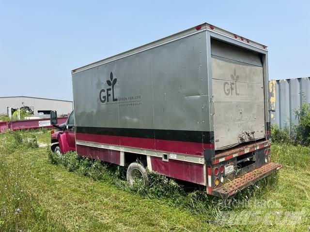 GMC C5500 Dobozos teherautók