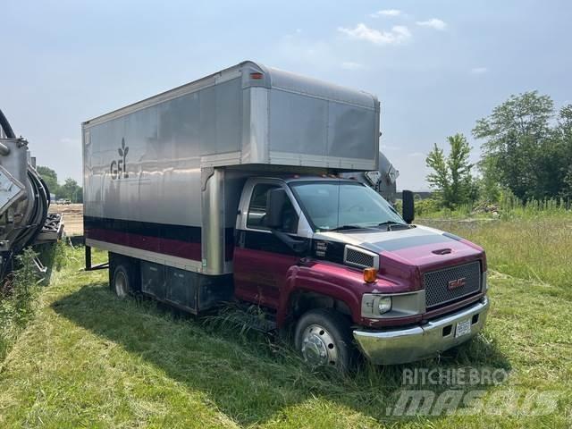 GMC C5500 Dobozos teherautók