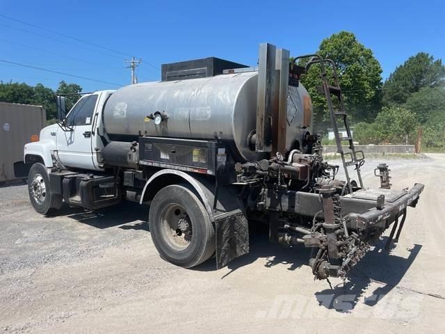 GMC C6500 Betonkeverők/Betonpumpák