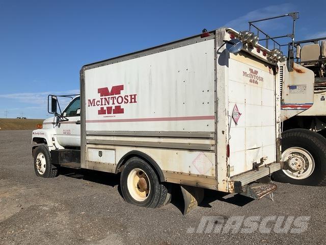 GMC C6500 Tartályos teherautók