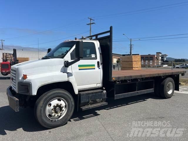 GMC C7500 Platós / Ponyvás teherautók