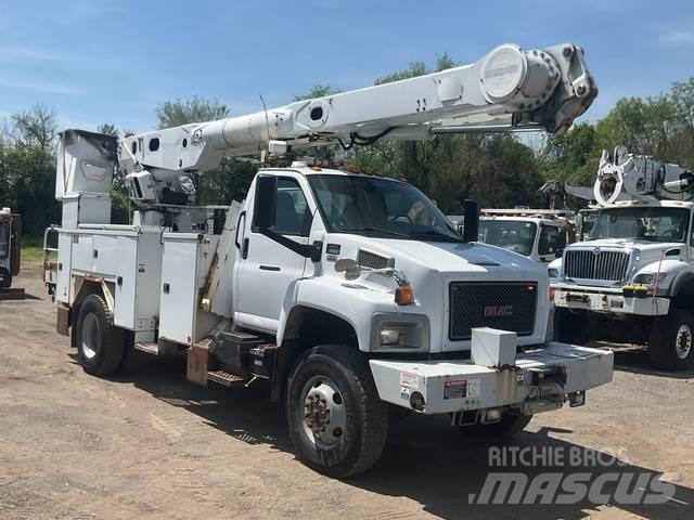 GMC C8500 Teherautóra szerelt emelők és állványok